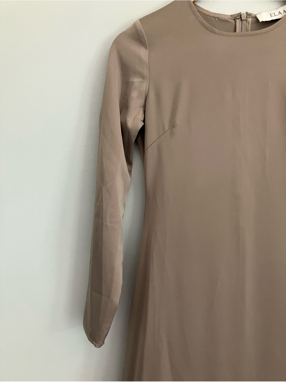 ELAA Muted Olive Green/Taupe Satin Long Sleeve A-Line Maxi Dress Size XXS-XS - Picture 3 of 12